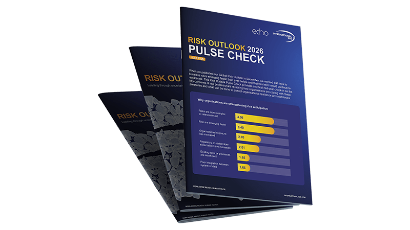 Mock-up des Risk Outlook 2026 Pulse Check Reports von International SOS in Zusammenarbeit mit Echo Research